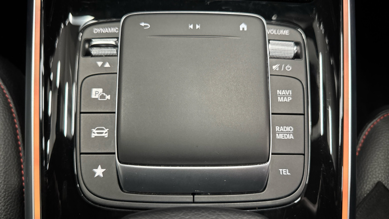 Mercedes-Benz GLB 200 AMG Line Premium 5dr 7G-Tronic Petrol Estate